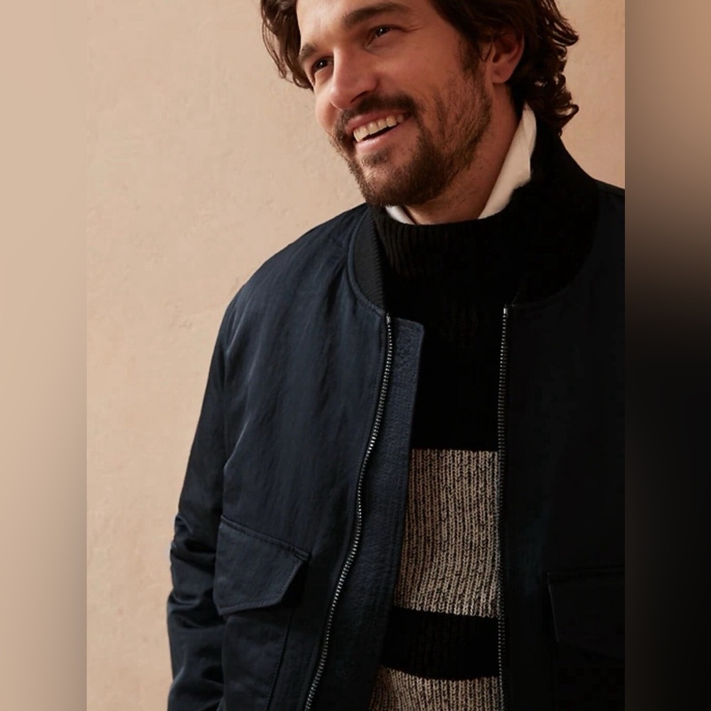 Banana Republic Men's Navy Bomber Jacket - Picture 3 of 9